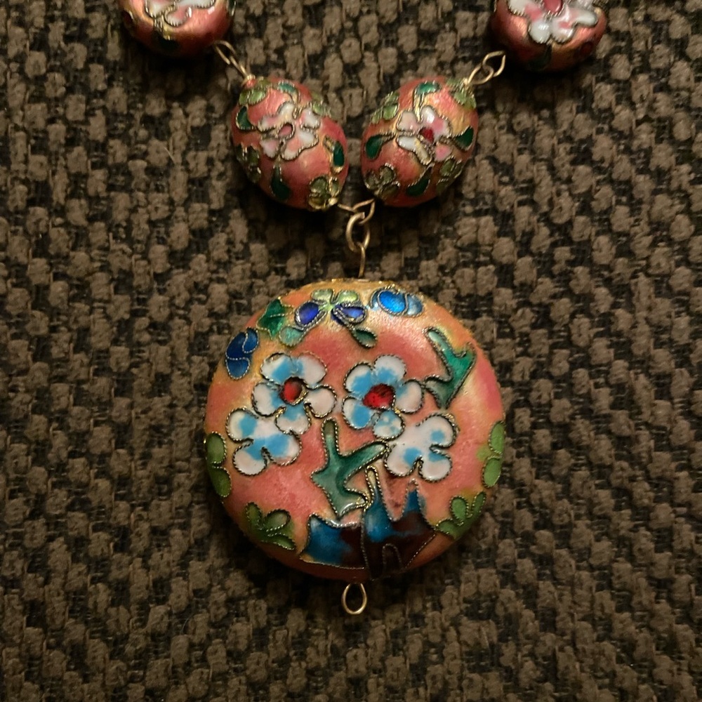 HP Pink Cloisonne Flower Necklace Cherry Blossoms 18โ - Picture 6 of 7